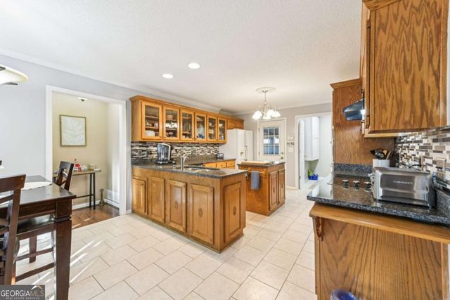 3415 S View Trail, Gainesville, GA 30506