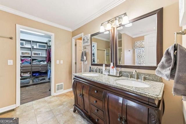 3415 S View Trail, Gainesville, GA 30506