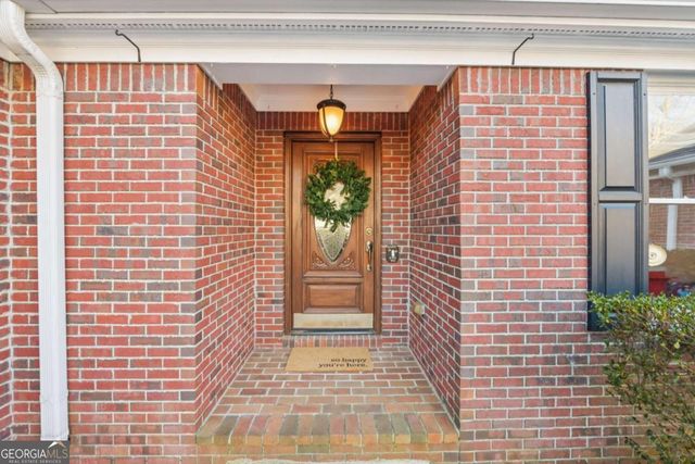 3415 S View Trail, Gainesville, GA 30506