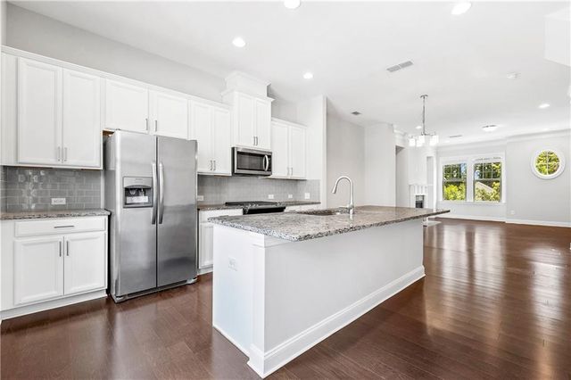 1815 Hislop Lane 8, Atlanta, GA 30345