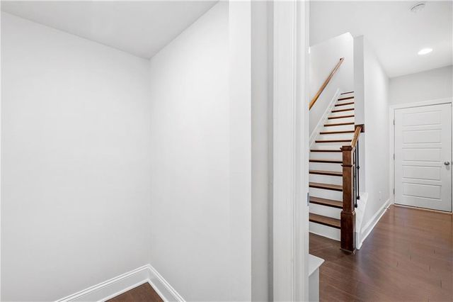 1815 Hislop Lane 8, Atlanta, GA 30345