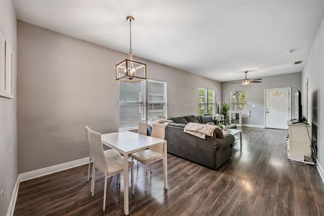 2334 W SPRUCE STREET, Tampa, FL 33607