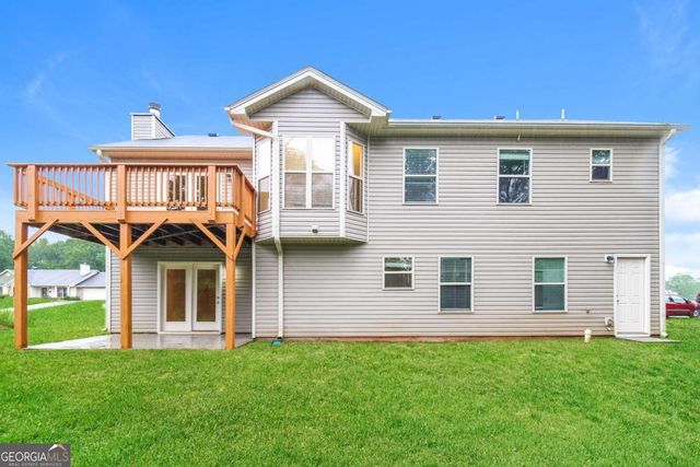1926 Paynes Point, Winder, GA 30680