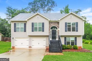 1926 Paynes Point, Winder, GA 30680