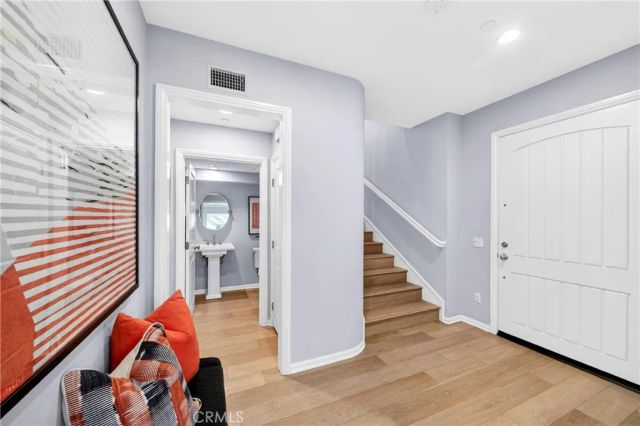 245 Rodeo, Irvine, CA 92602