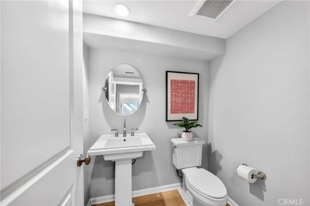 245 Rodeo, Irvine, CA 92602