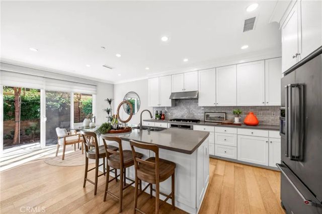 245 Rodeo, Irvine, CA 92602