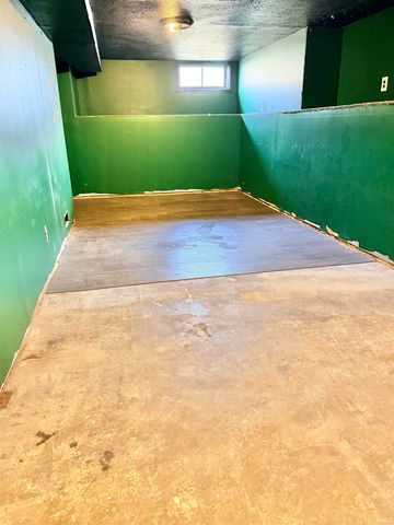 222 E 29th Street, Muncie, IN 47302