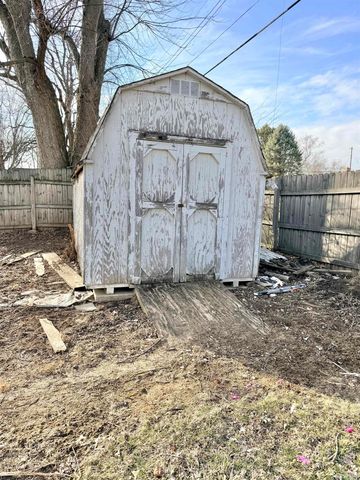 222 E 29th Street, Muncie, IN 47302