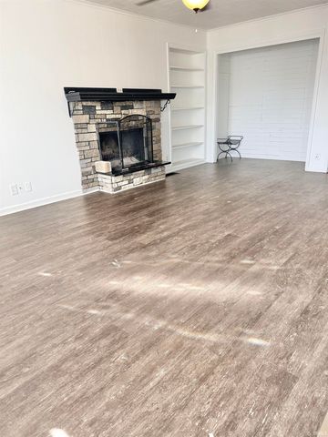 222 E 29th Street, Muncie, IN 47302