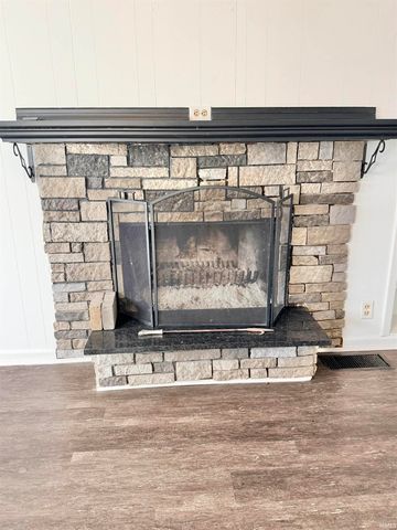 222 E 29th Street, Muncie, IN 47302