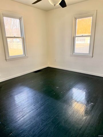 222 E 29th Street, Muncie, IN 47302