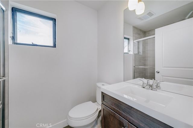 11508 Emelita Street 11510, North Hollywood, CA 91601