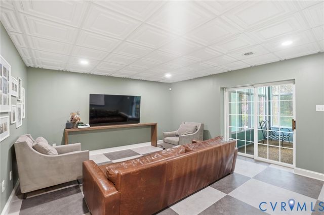 312 Eglantine Cir, Henrico, VA 23238