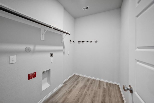 438 Camas Creek Lane, Magnolia, TX 77354