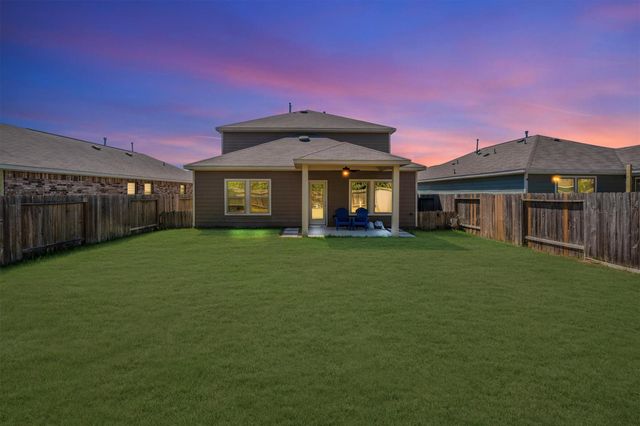 438 Camas Creek Lane, Magnolia, TX 77354