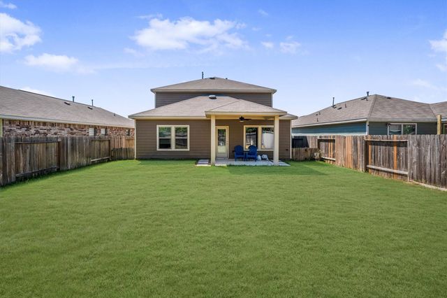 438 Camas Creek Lane, Magnolia, TX 77354