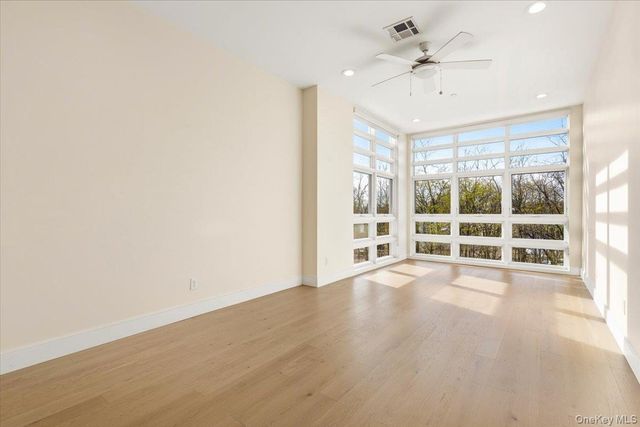 30 Beekman Street 207, Beacon, NY 12508