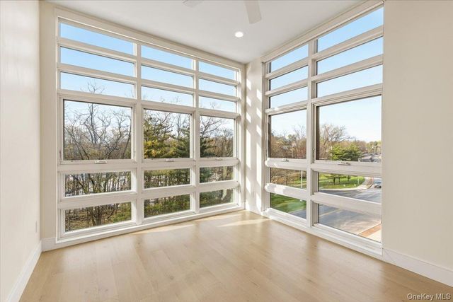 30 Beekman Street 207, Beacon, NY 12508