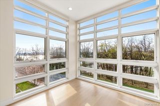 30 Beekman Street 207, Beacon, NY 12508