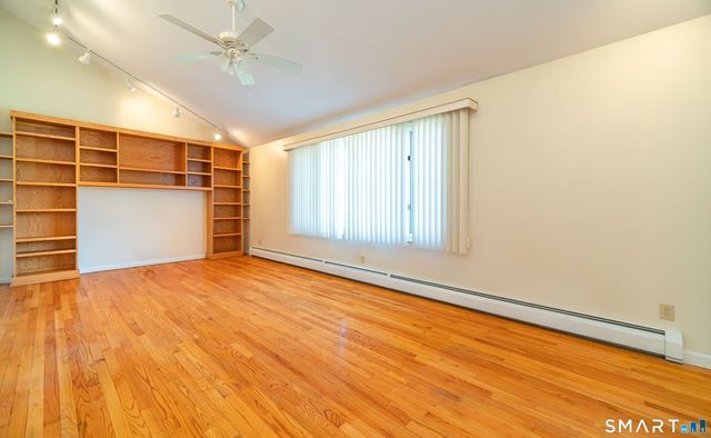 200 Howard Drive, Hamden, CT 06514