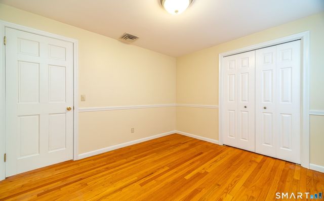 200 Howard Drive, Hamden, CT 06514