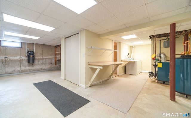 200 Howard Drive, Hamden, CT 06514