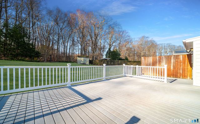 200 Howard Drive, Hamden, CT 06514