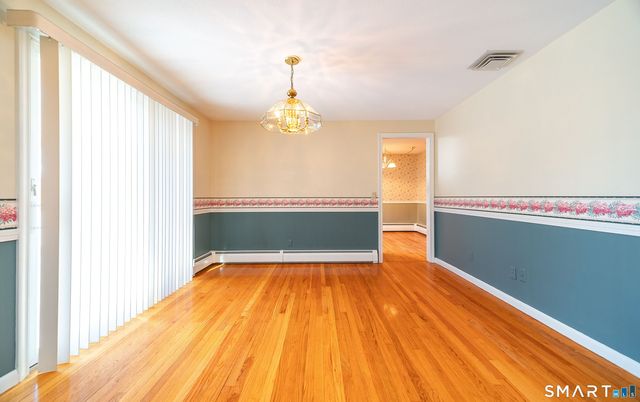 200 Howard Drive, Hamden, CT 06514