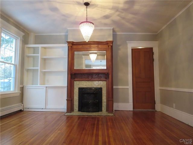 1725 James Street 1, Syracuse, NY 13206