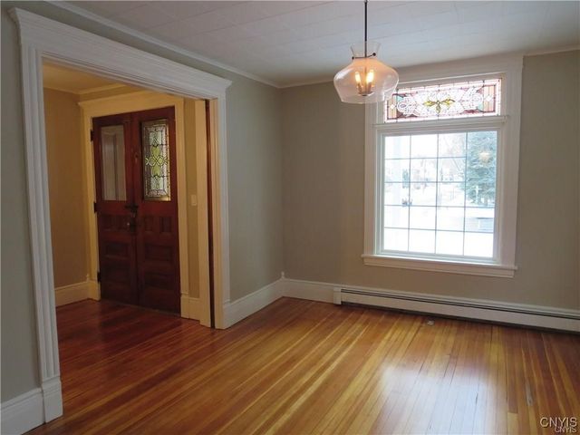 1725 James Street 1, Syracuse, NY 13206