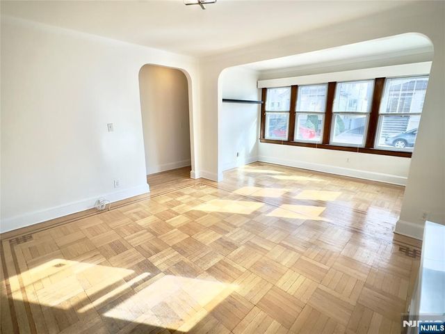 575 Saint Pauls Avenue 1, Cliffside Park, NJ 07010
