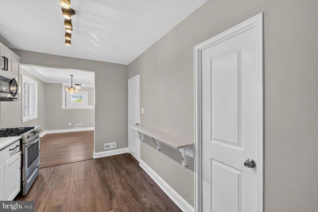 911 NEWHALL ST, Silver Spring, MD 20901