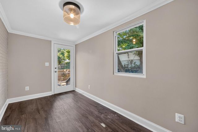 911 NEWHALL ST, Silver Spring, MD 20901