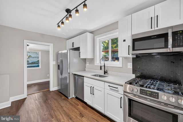 911 NEWHALL ST, Silver Spring, MD 20901