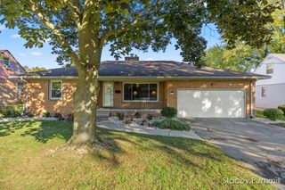 130 Covell Avenue, Grand Rapids, MI 49504