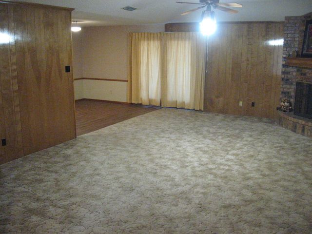 311 Douglas Street, Levelland, TX 79336