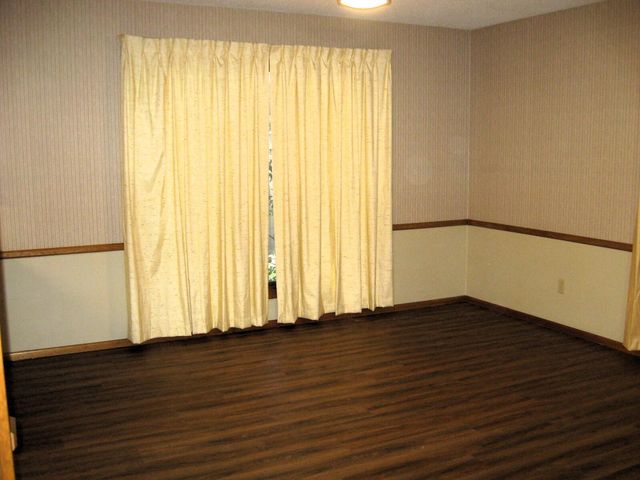 311 Douglas Street, Levelland, TX 79336