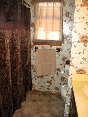 311 Douglas Street, Levelland, TX 79336