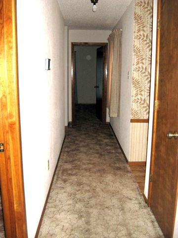 311 Douglas Street, Levelland, TX 79336