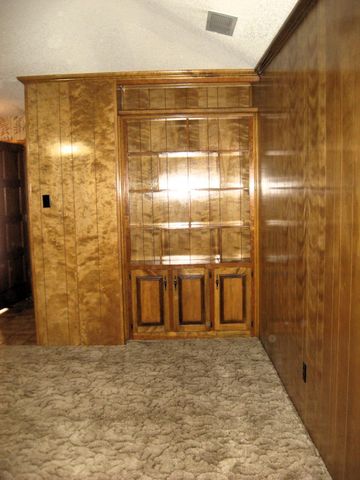 311 Douglas Street, Levelland, TX 79336