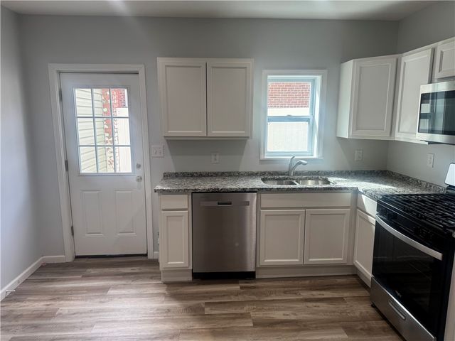 4416 Woolslayer Way, Bloomfield, PA 15224