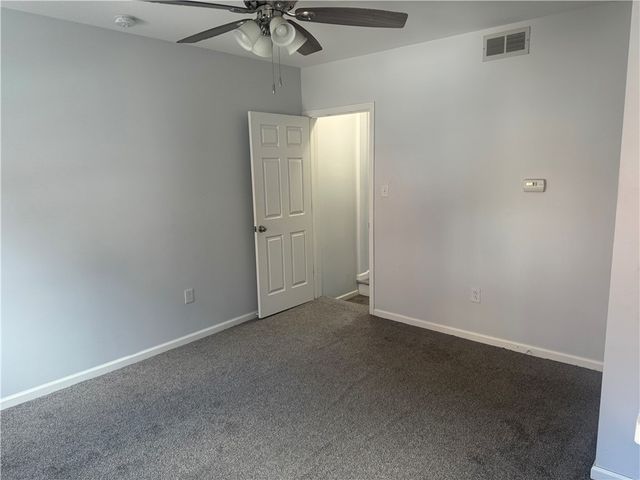 4416 Woolslayer Way, Bloomfield, PA 15224