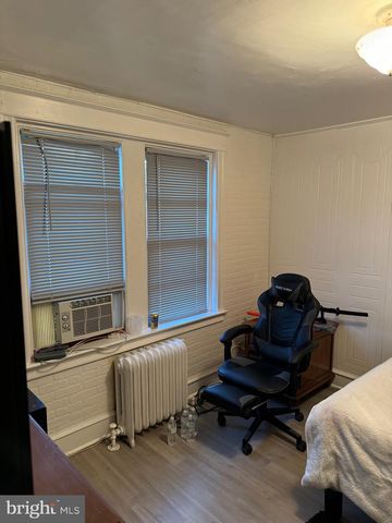 184 MIDWAY AVE, Lansdowne, PA 19050