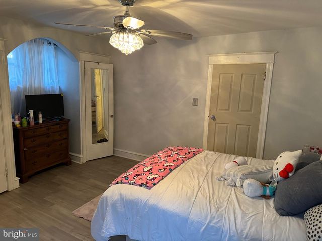 184 MIDWAY AVE, Lansdowne, PA 19050