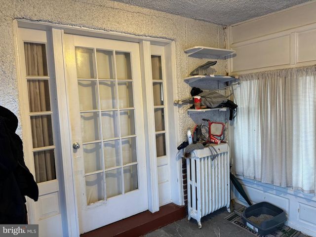 184 MIDWAY AVE, Lansdowne, PA 19050