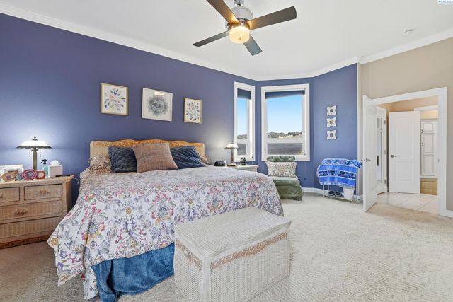 108133 E 217 Pr Se, Kennewick, WA 99338