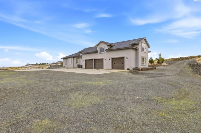 108133 E 217 Pr Se, Kennewick, WA 99338
