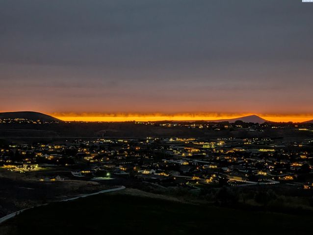 108133 E 217 Pr Se, Kennewick, WA 99338