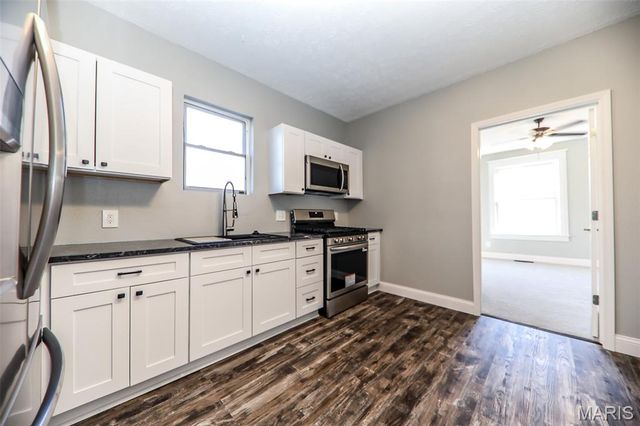 717 N Morrison Avenue, Collinsville, IL 62234